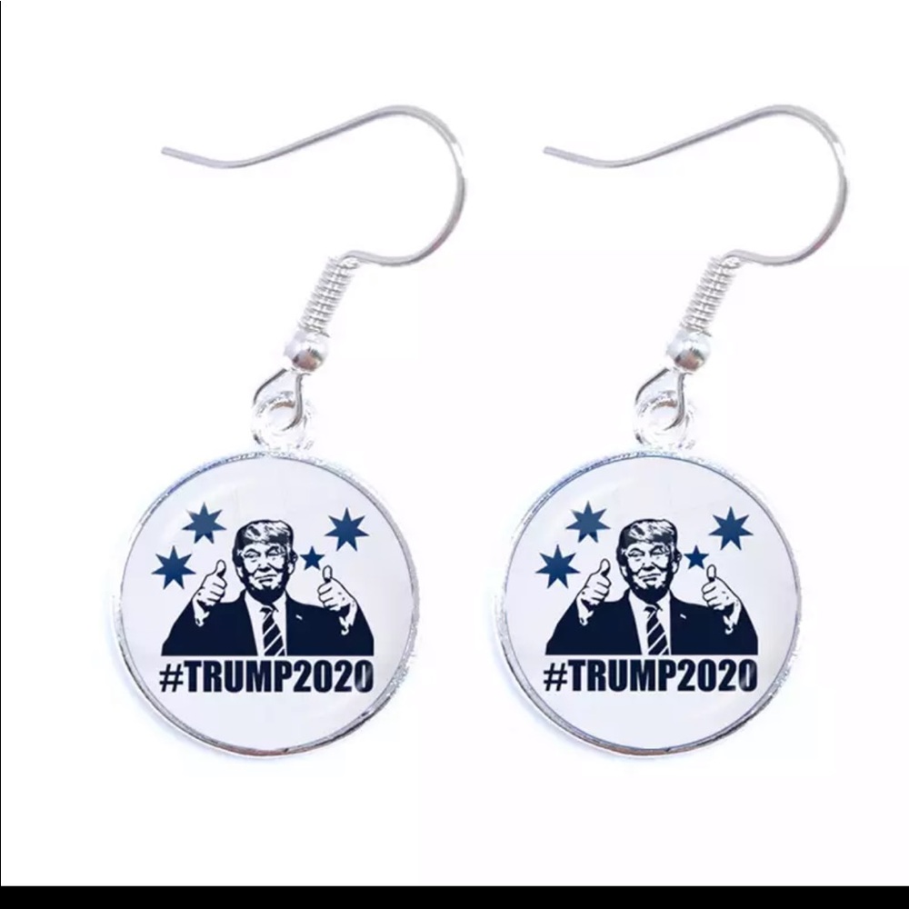 Trump MAGA 2020 silver tone earrings thumbs up!